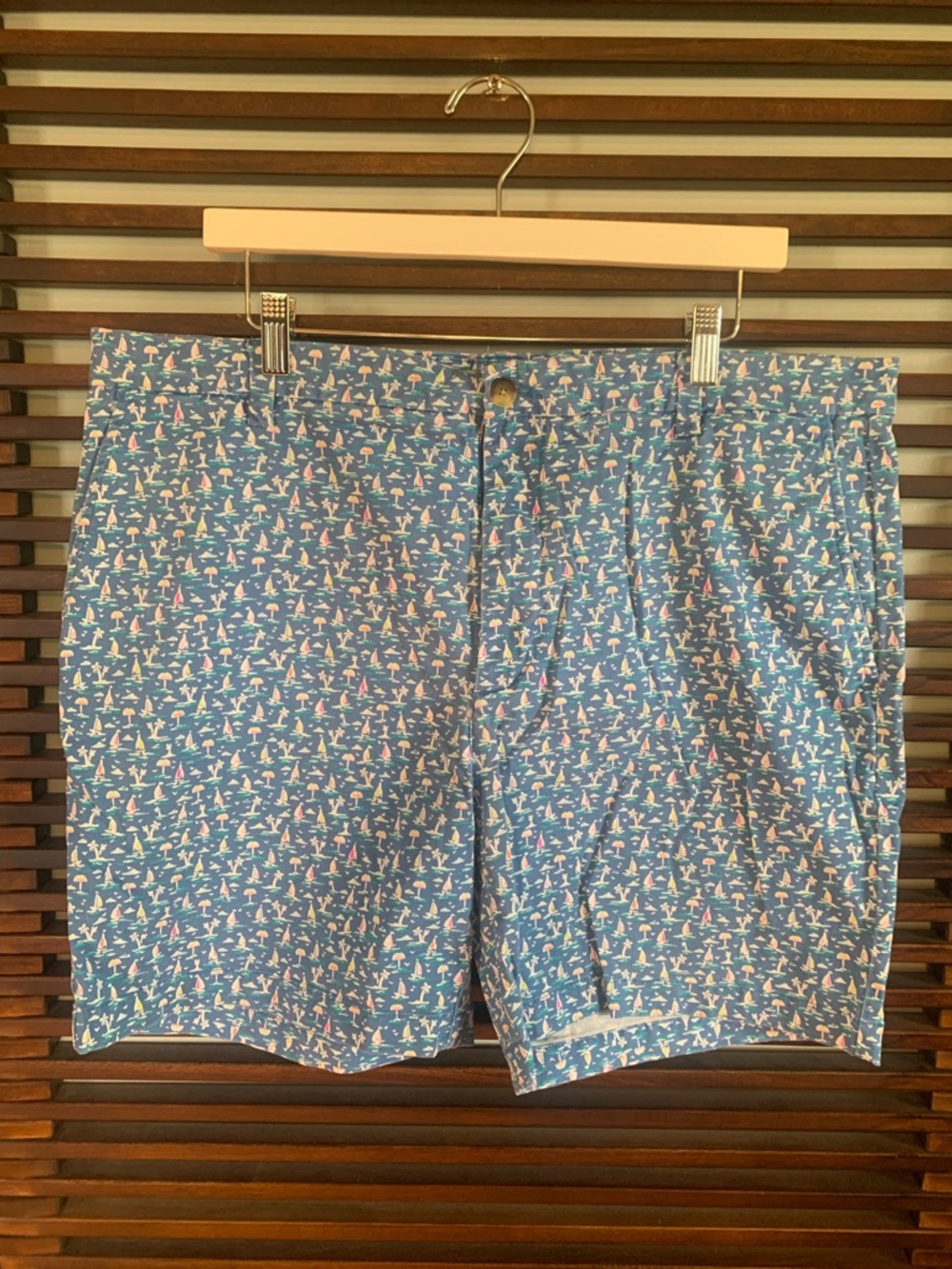 Vineyard Vines Light Blue Tropical Sail Print Shorts